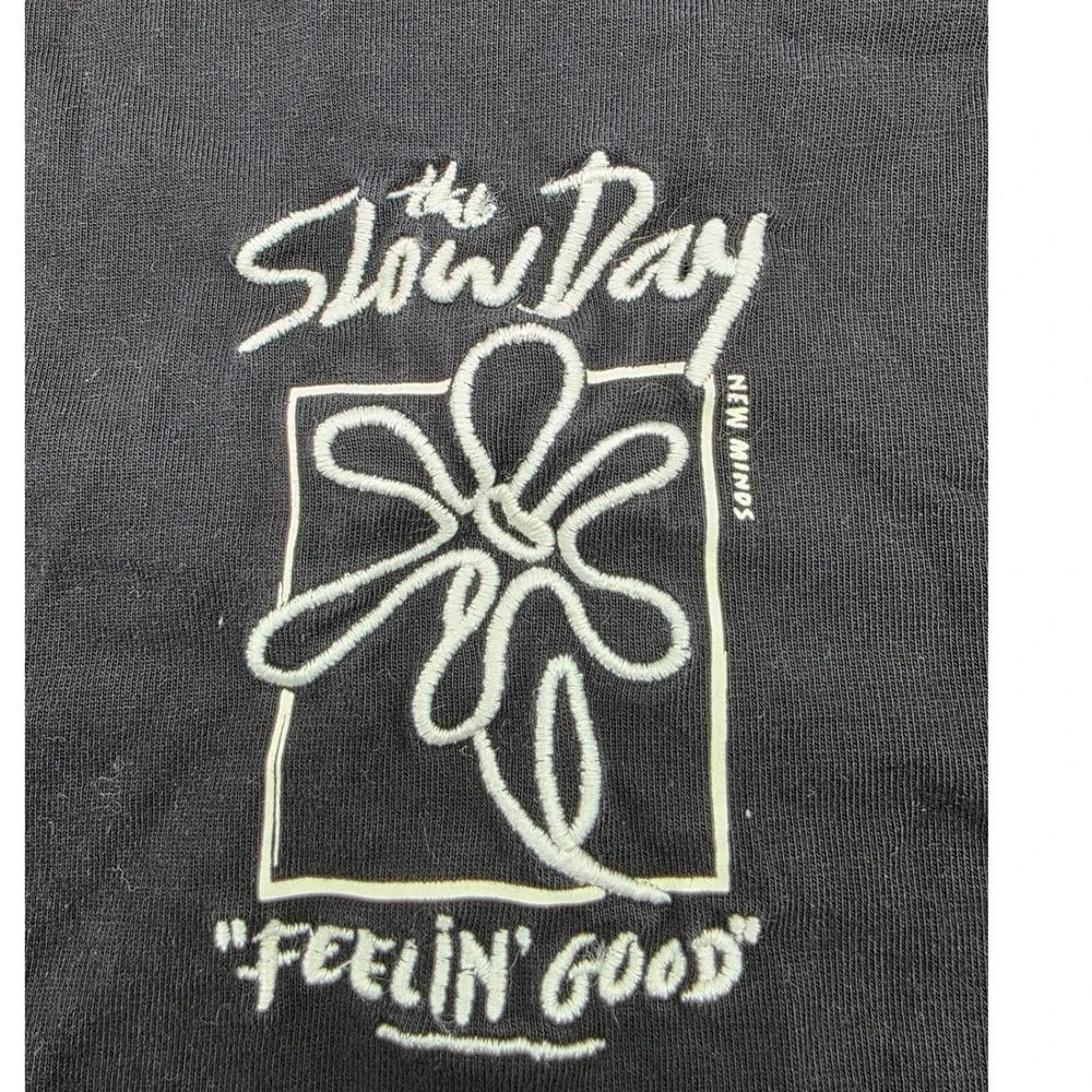 Skater Denim & Flower Graphic T-Shirt Mens Medium Black‎ Relaxed Fit California